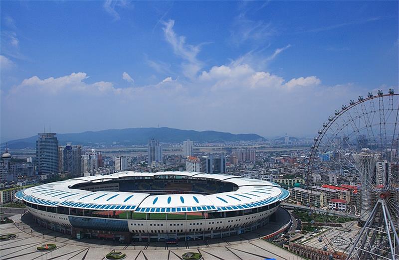 长沙贺龙体育馆所用建材：泓冠SUS304热博登录