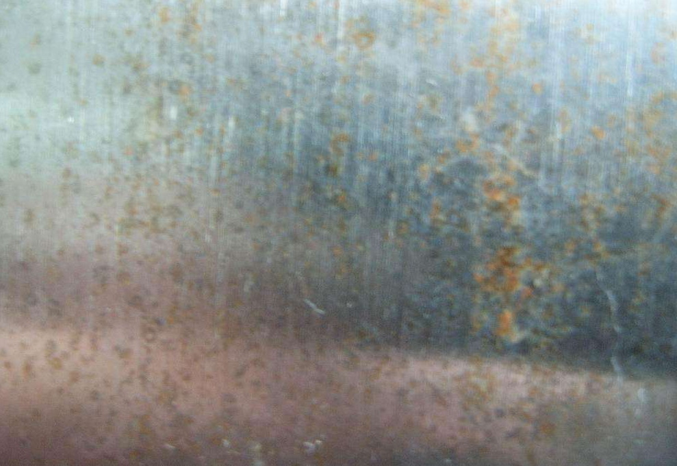 热博登录拉丝管生锈