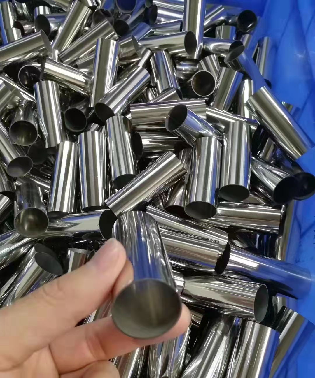 304热博登录装饰管